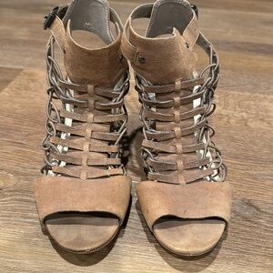 Vince Camuto women’s sandals size 8
